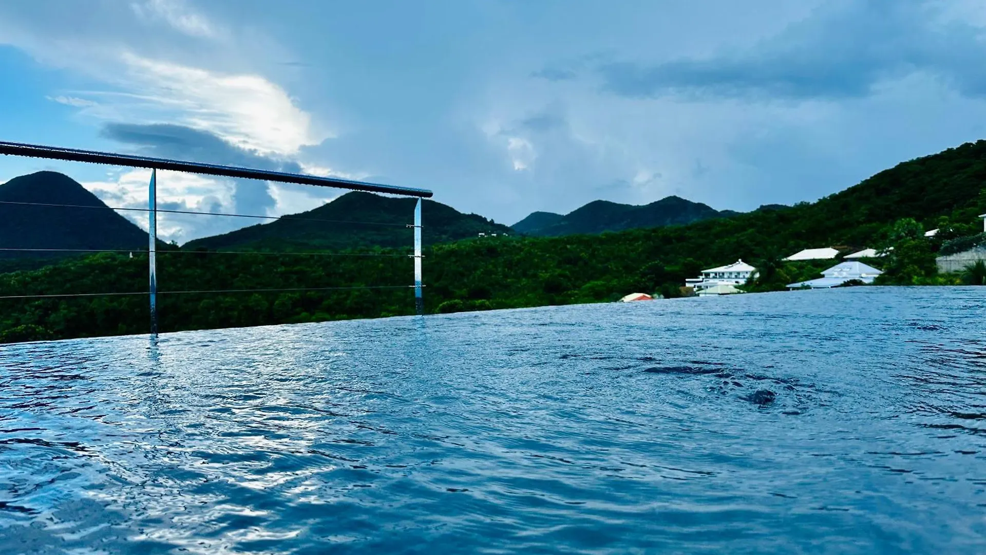 Villa Sky 4 Chambres - Vue Sur Le Diamant Morne Blanc